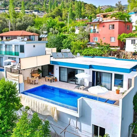 İslamlar 2 Bedroom Secluded With Private Pool Hot Tub Kalkan