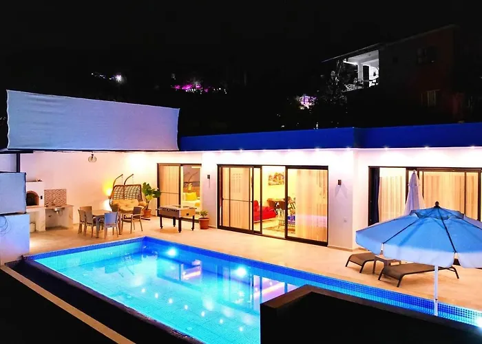 İslamlar 2 Bedroom Secluded With Private Pool Hot Tub Villa