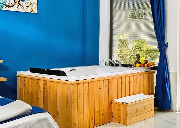 Villa İslamlar 2 Bedroom Secluded With Private Pool Hot Tub