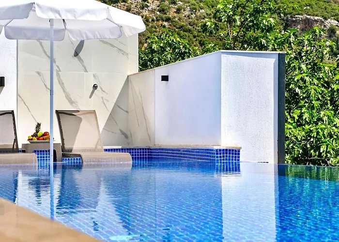 Villa İslamlar 2 Bedroom Secluded With Private Pool Hot Tub Kalkan